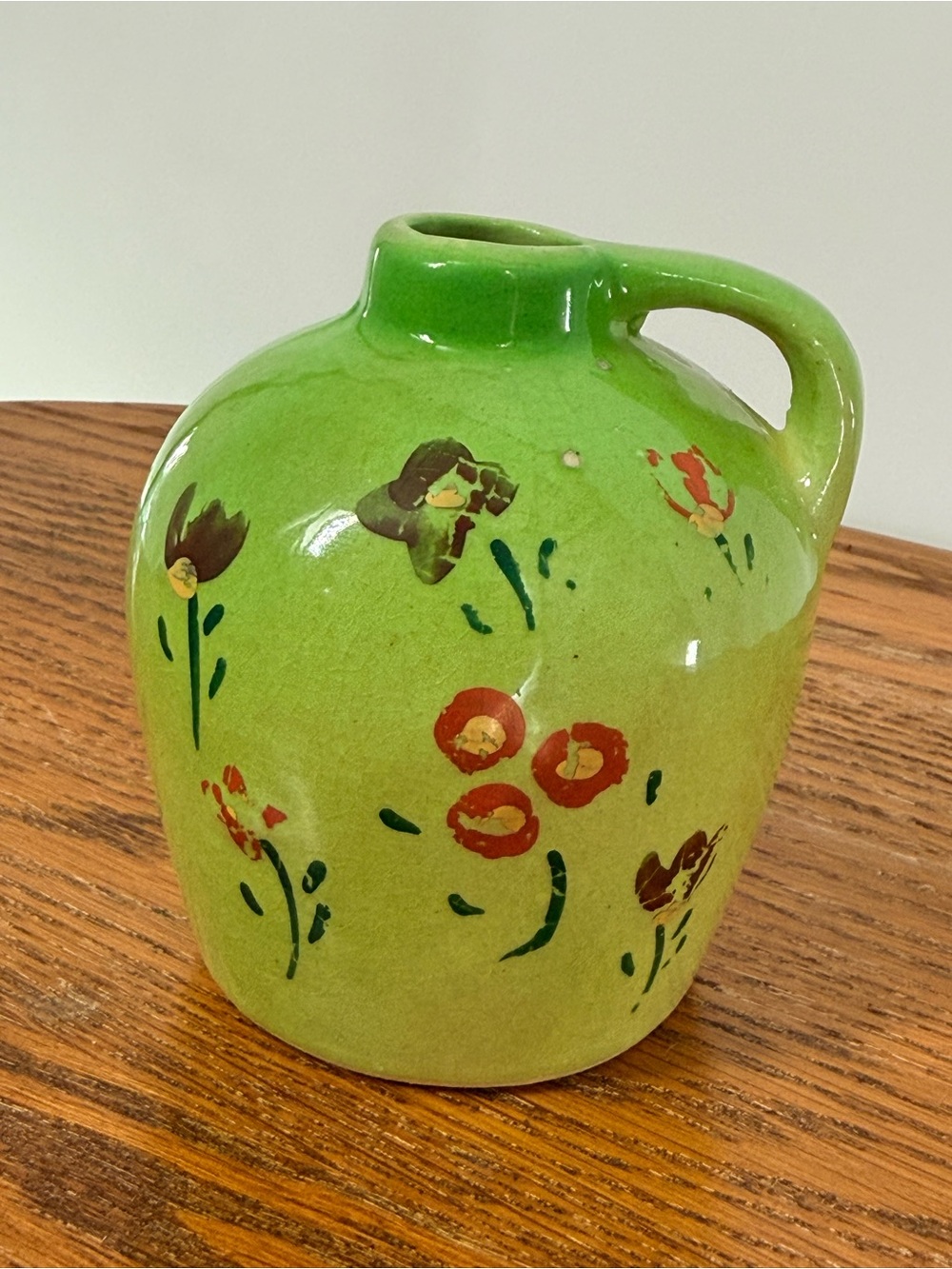 Hand-Painted 4โ Green Floral Ceramic Jug Vase planter